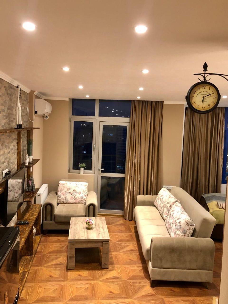 Cozy Bright Apartment With Amazing Sea View Batumi Eksteriør bilde