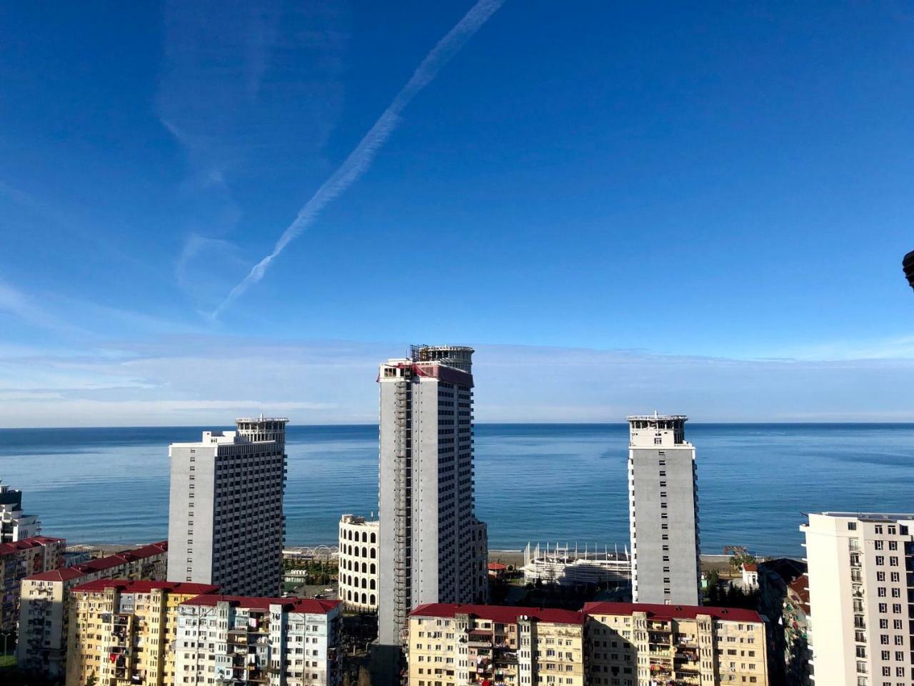 Cozy Bright Apartment With Amazing Sea View Batumi Eksteriør bilde