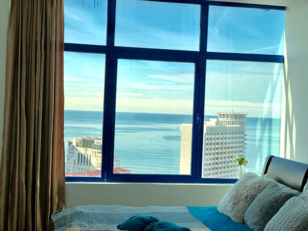 Cozy Bright Apartment With Amazing Sea View Batumi Eksteriør bilde