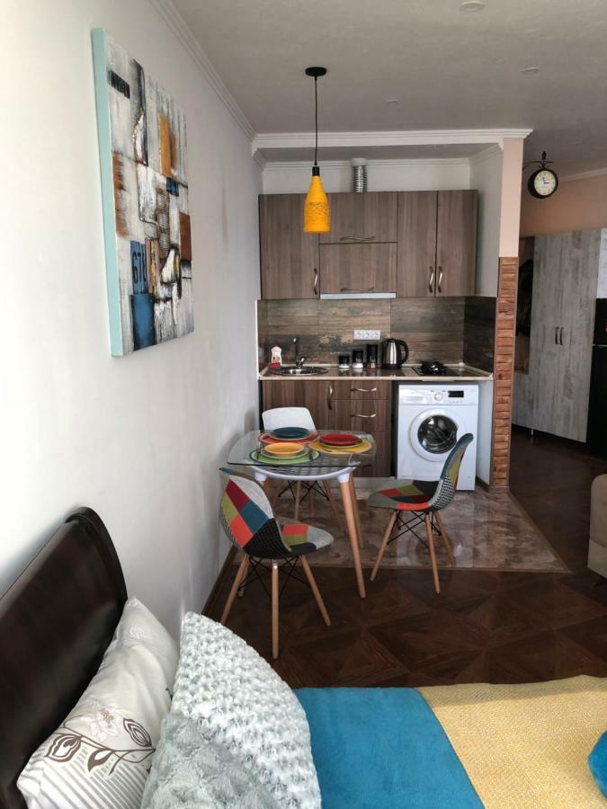Cozy Bright Apartment With Amazing Sea View Batumi Eksteriør bilde