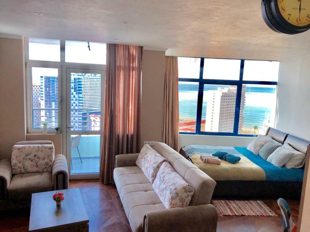 Cozy Bright Apartment With Amazing Sea View Batumi Eksteriør bilde